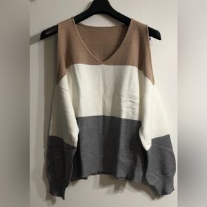 GoodThreads women’s super soft relax sweater V-neck arm cut hole gray.M